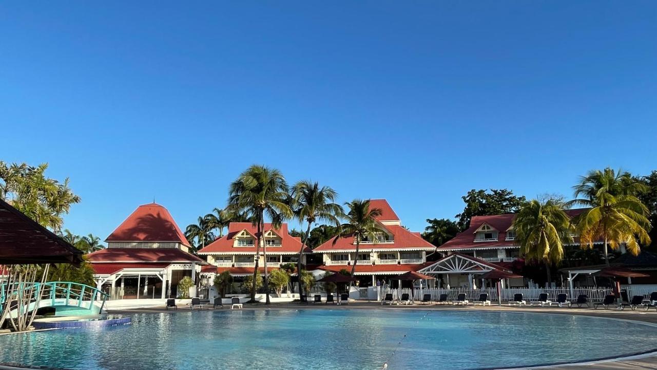 Sur la Plage @ Pierre&Vacances Sainte-Anne  Exterior foto